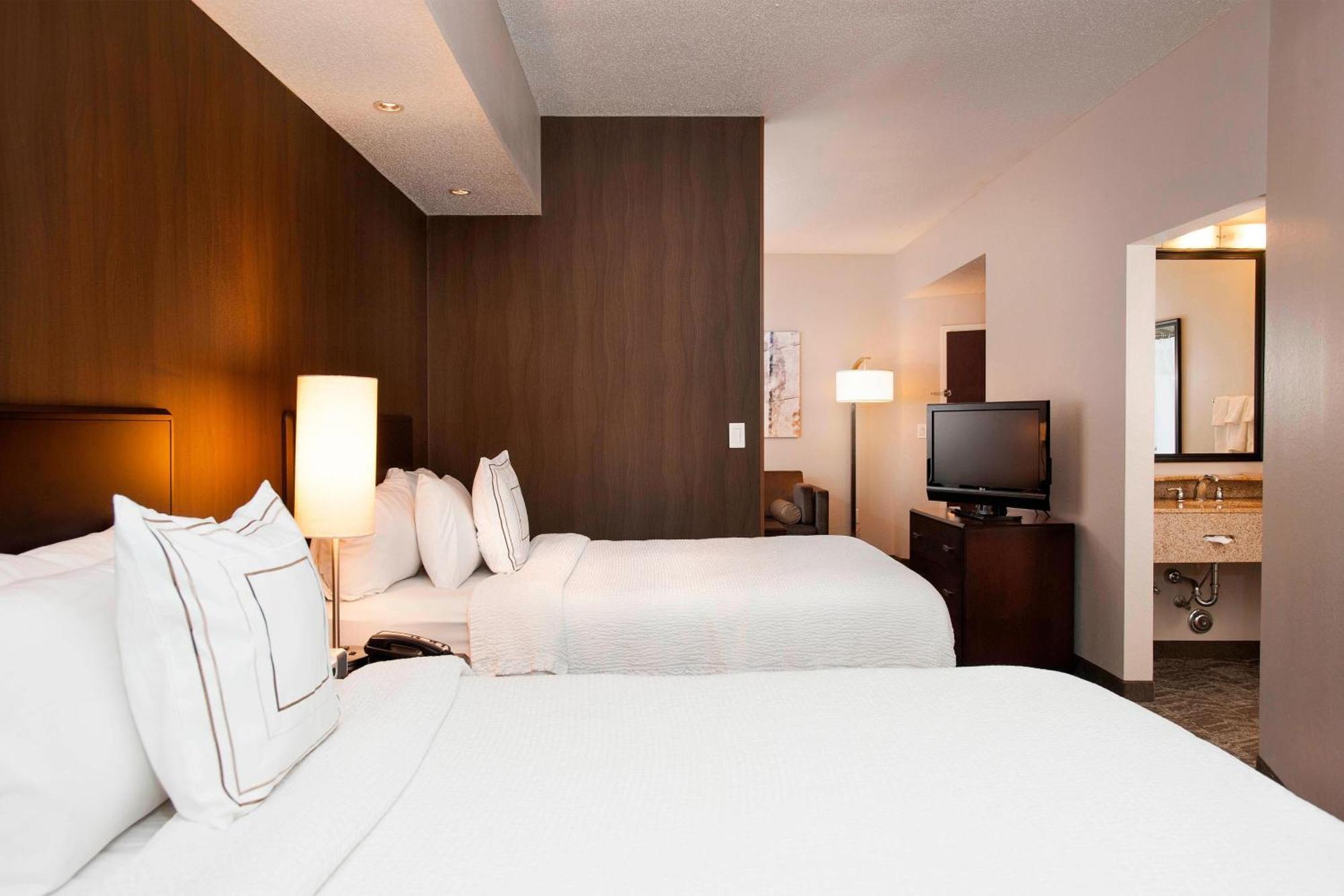 Springhill Suites Birmingham Colonnade Exterior foto