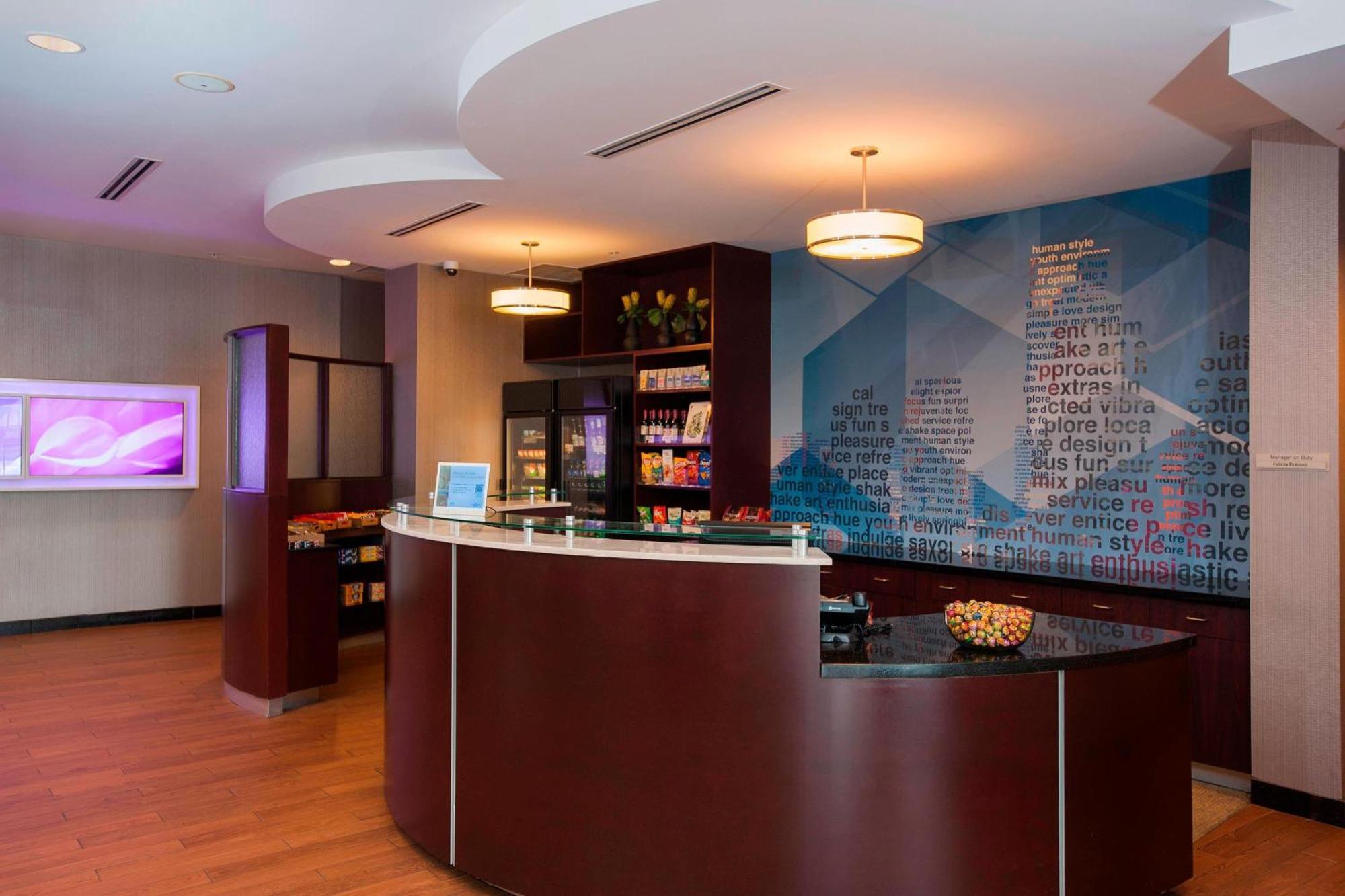 Springhill Suites Birmingham Colonnade Exterior foto