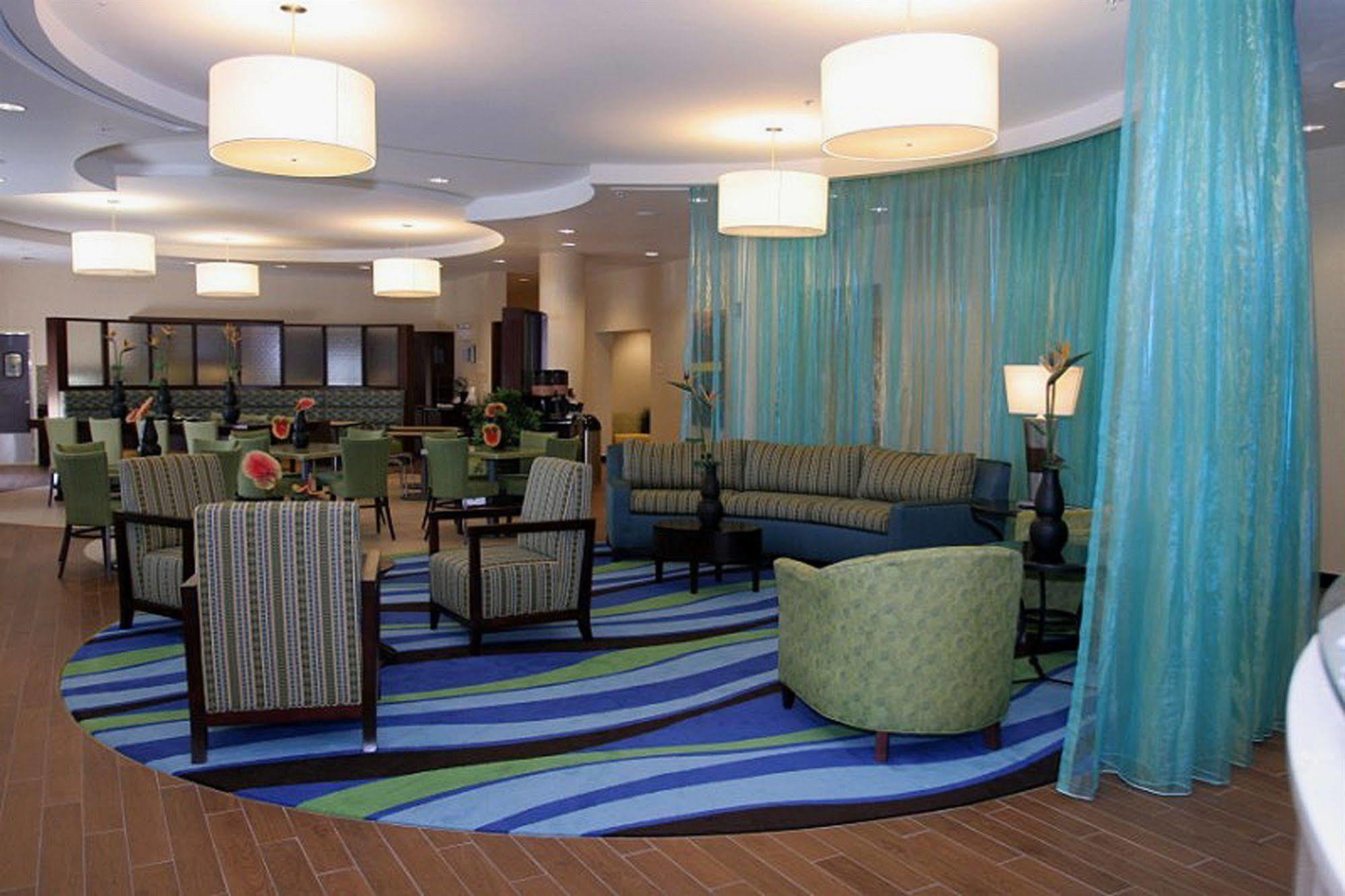 Springhill Suites Birmingham Colonnade Exterior foto