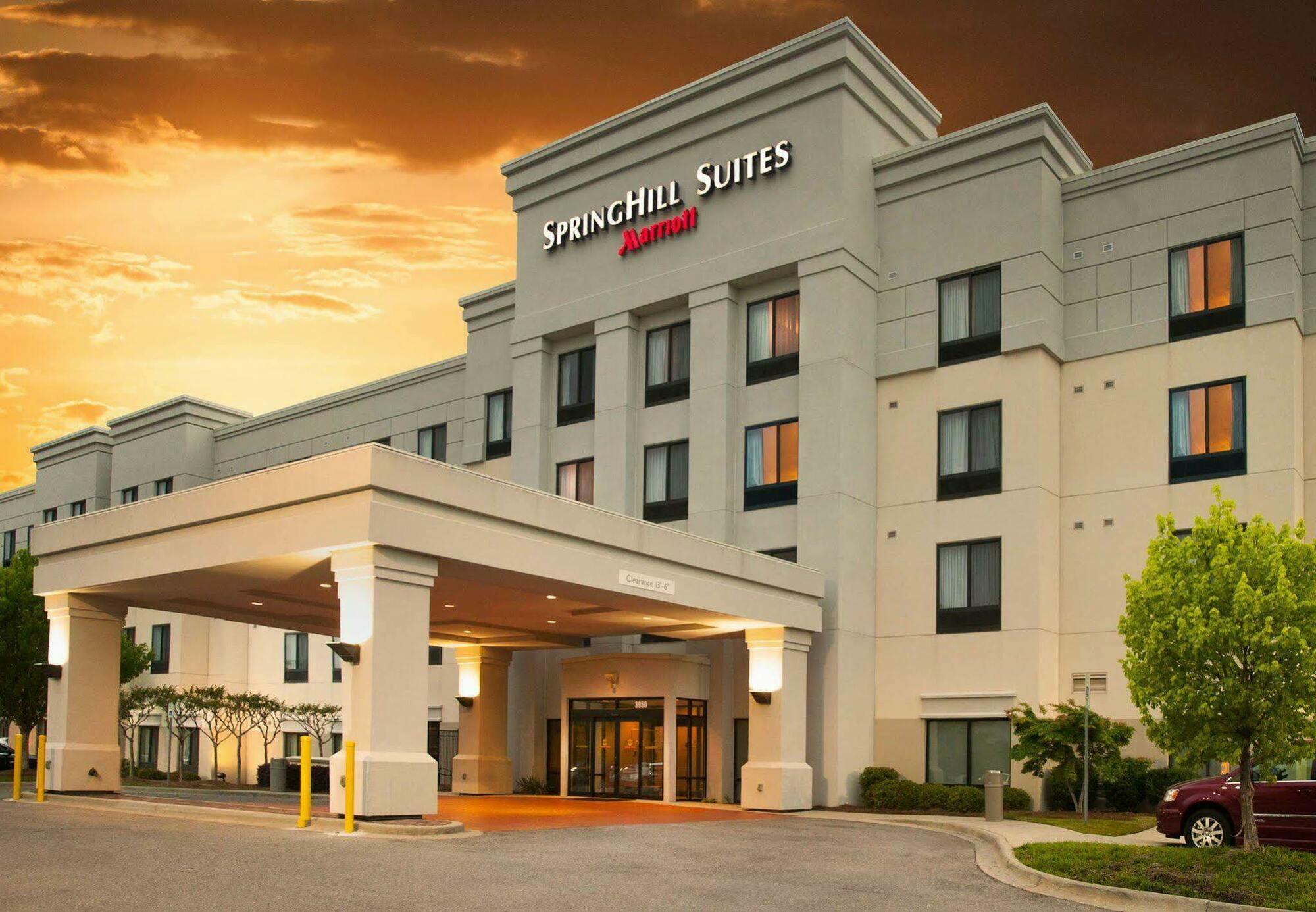 Springhill Suites Birmingham Colonnade Exterior foto